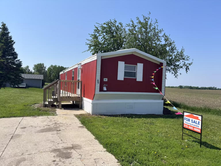 Photo May AM, home, mhp, affordable, mobile home financing, MHP Communities