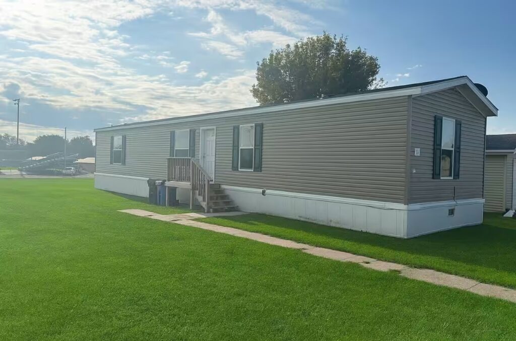 YsPrRgdPVrFmXwtxvyVU, modern, mobile home financing, safe, home, MHP Communities