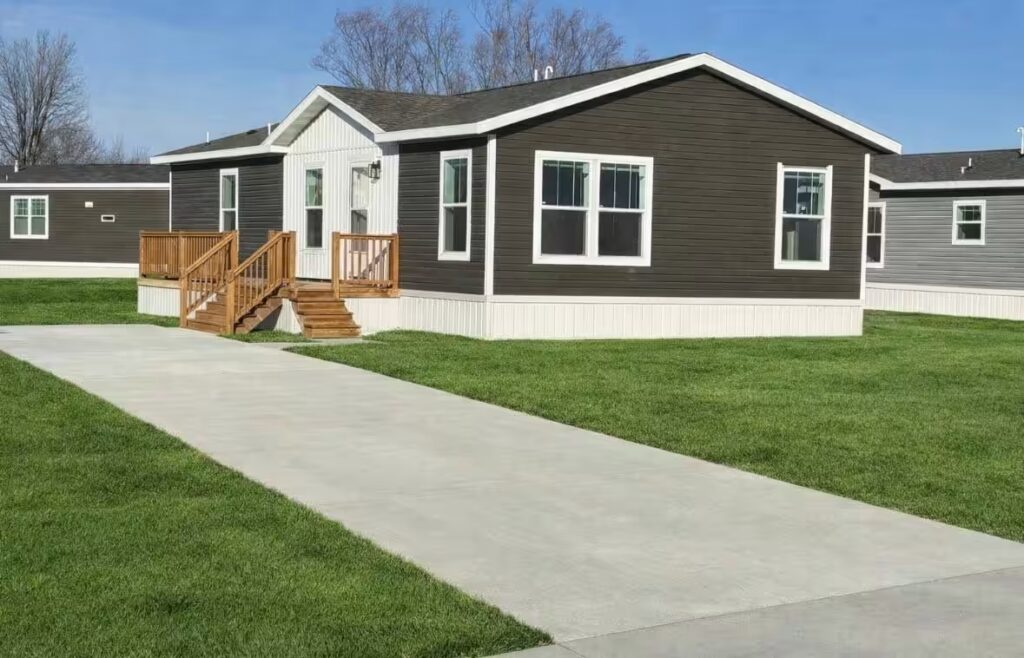 home, HcjhgKZMdzFwWjExHcs, community, affordable, MHP Communities, manufactured homes